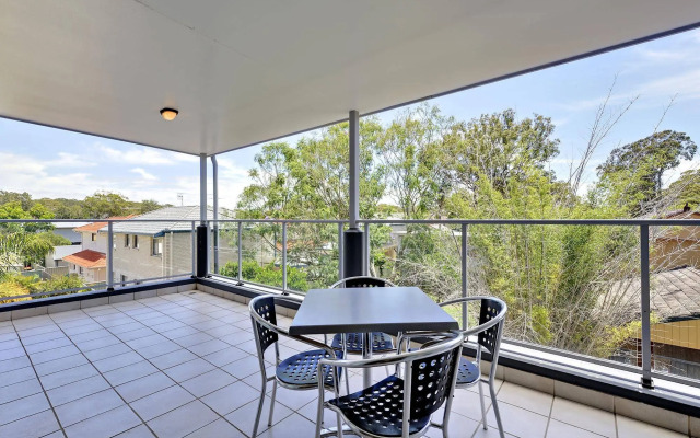 Shoal Bay Beachclub Apartments