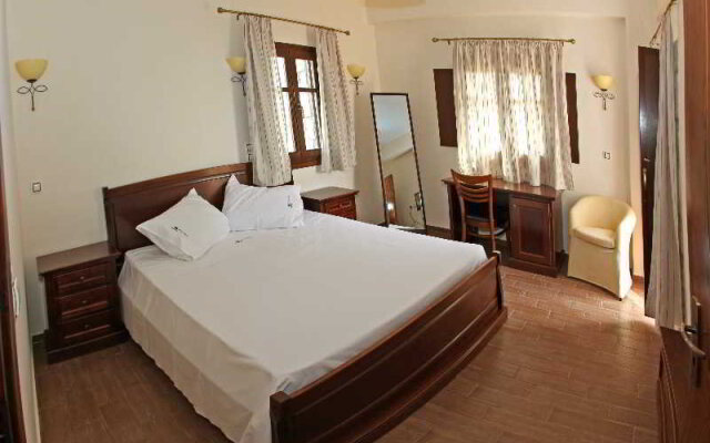 Achelatis Guest Houses