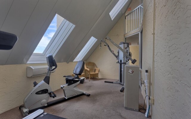 Castaways by Meyer Vacation Rentals