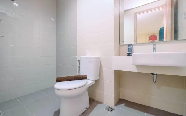 Simply 1Br Apartment At Pejaten Park Residence