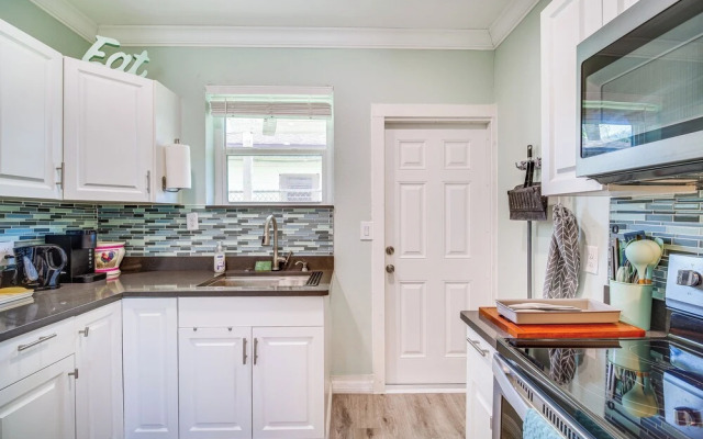 Cozy Melbourne Hideaway Near Beaches, Downtown!