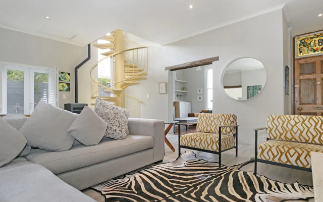 The Gordon Townhouse