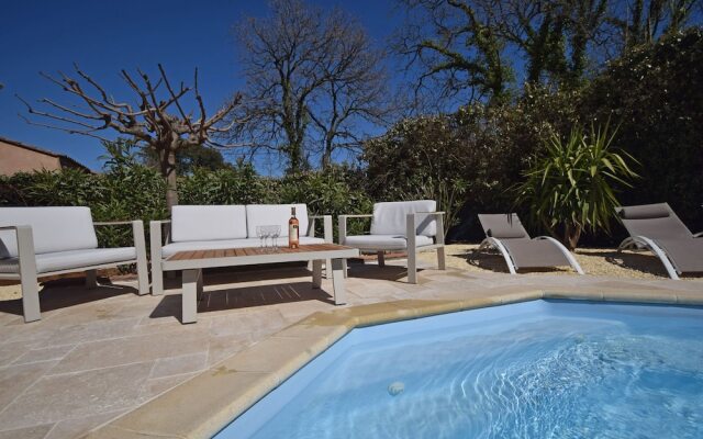 Cozy Holiday Home in Cogolin With Heated Pool