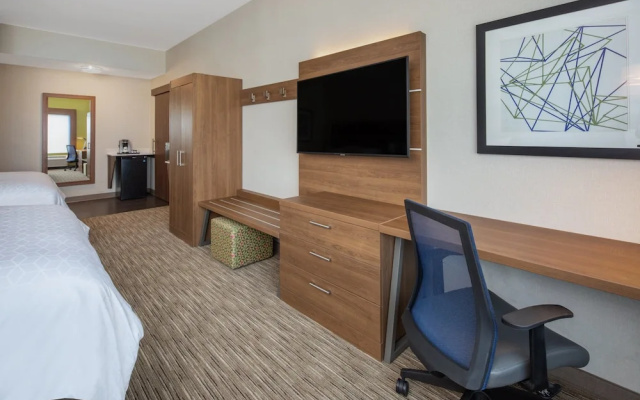 Holiday Inn Express & Suites Chico, An Ihg
