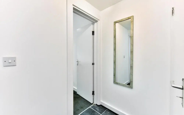 West Ealing SVD Apt. - 2 Bedroom 2 Bath