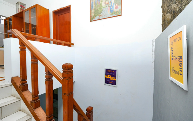 OYO 2240 Simpang Tujuh Residence