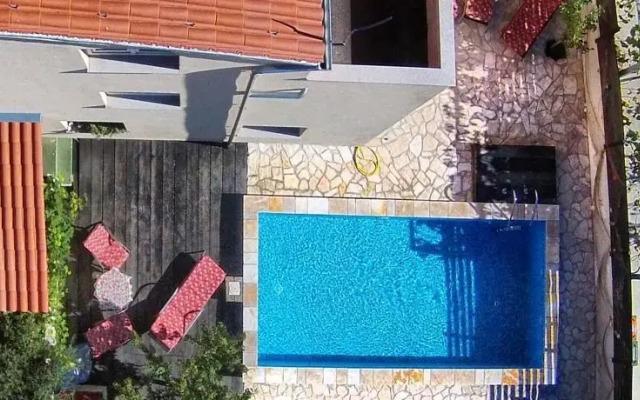 Apartmani Martinović