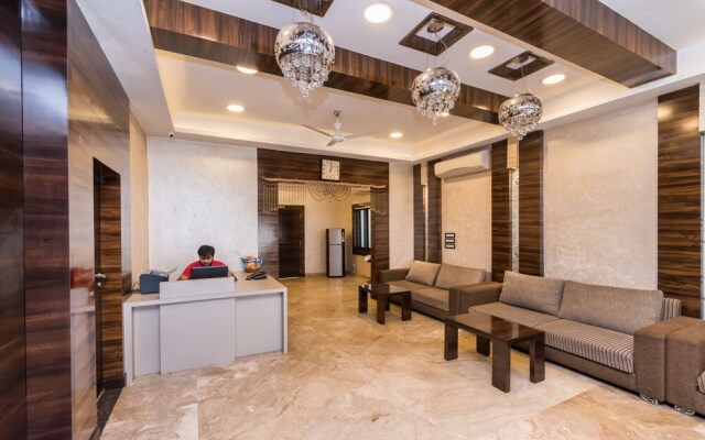 OYO 10921 Stay INN