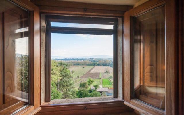 Granny Rose, Panoramic Apartment in ancient Tuscan village