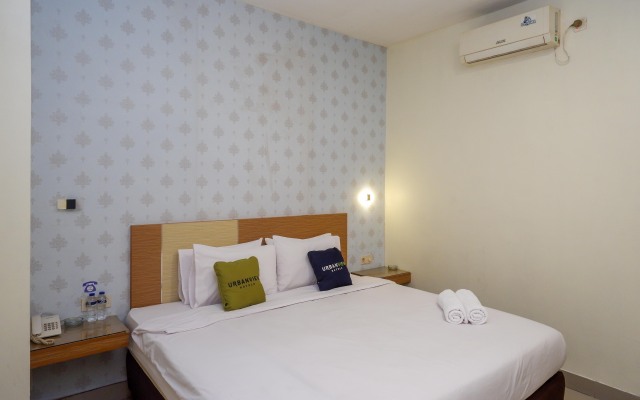 Urbanview Hotel Ruby Makassar