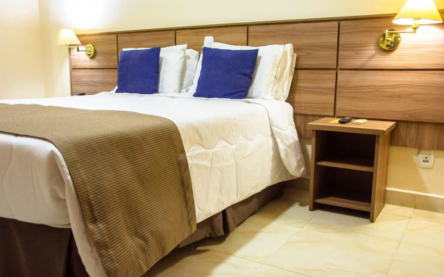Hotel Fenix Pouso Alegre