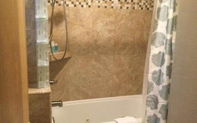 Edgewater Beach Motel