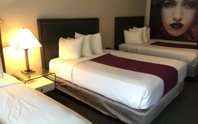 Hotel Iris - San Diego