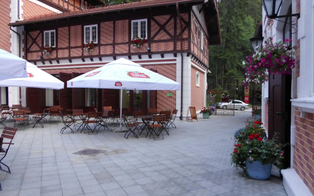 Hotel Bastion Sinaia