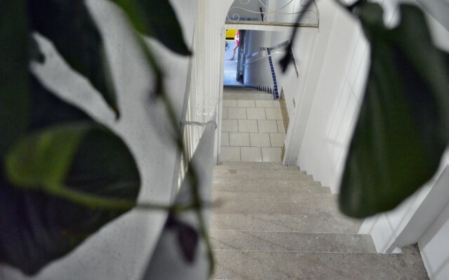 Alexandross Hostel BnB