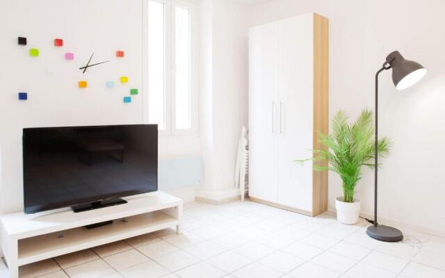 GregBnb-com - T2 Geek and Zen - 10min Gare - Wifi Fibre