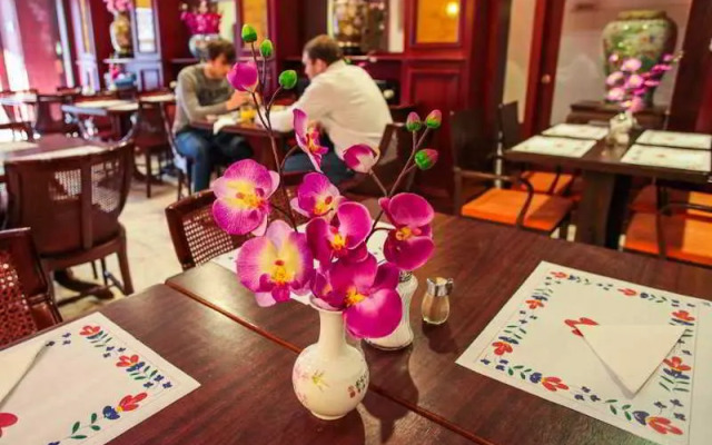 Hotel Falcon Plaza Centre