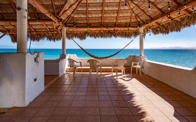 Awesome Casita with 2BR 2BA with Beach & Pool