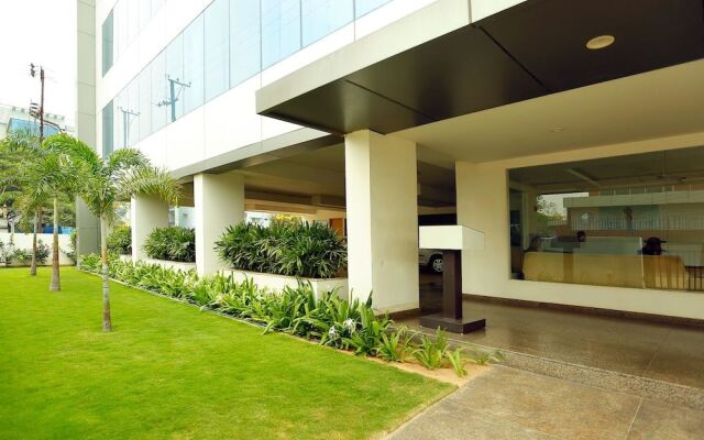 OYO 381 Hotel Sybaritic Suites Gachibowli