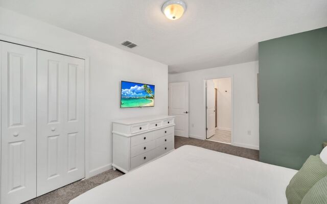 4200 Paragraph Drive