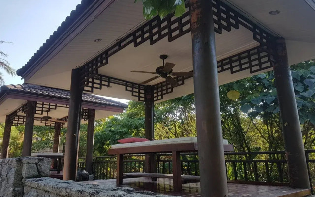 Thai Modern Resort & Spa