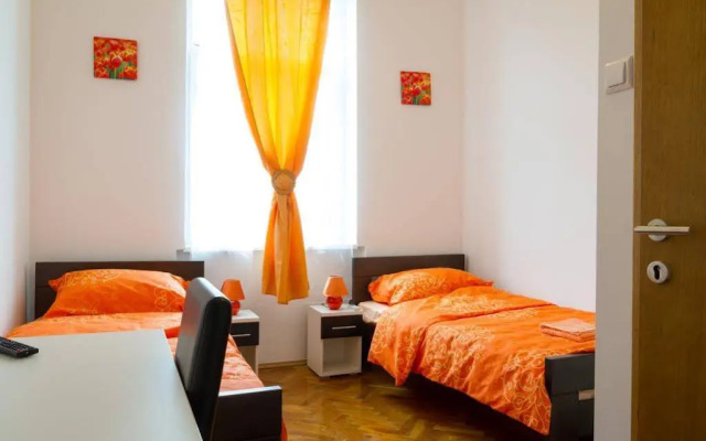 Palmers Lodge Hostel