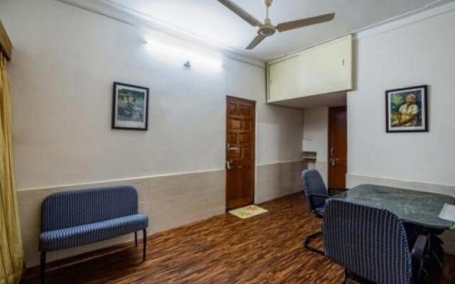 Dave's Guest House