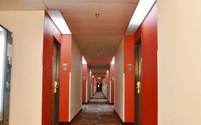 Country Hearth Inn & Suites Kenton