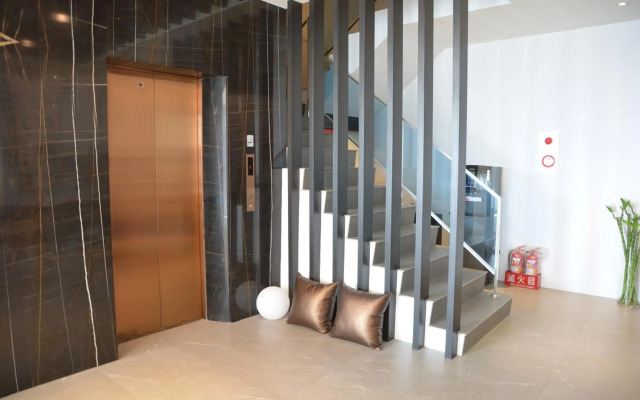 FunsonHotel