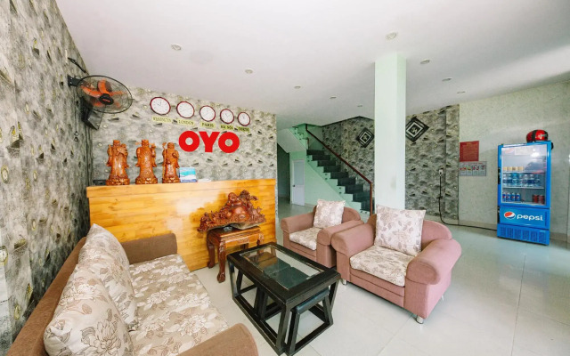 Ngoc Lan Motel by OYO Rooms