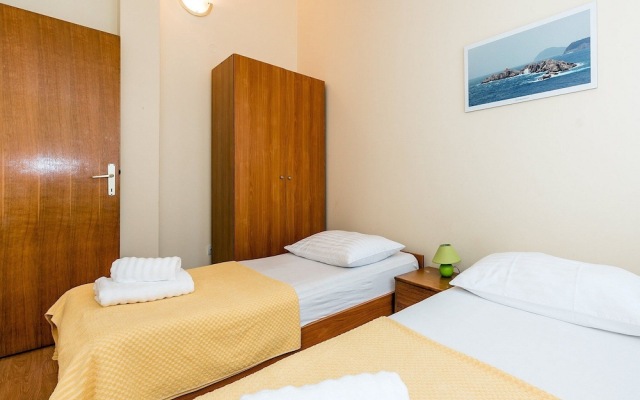 Apartments Gulin