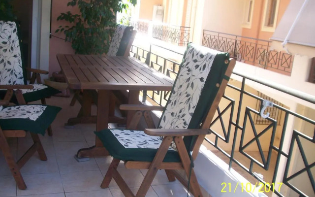 Quiet spacious apartment in Nafplio