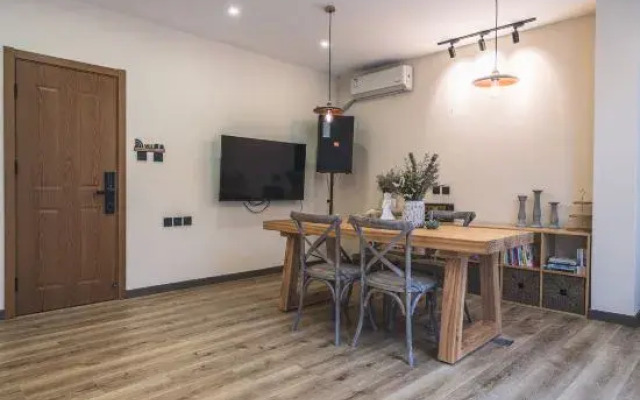 White Bird Field B&B (Jiu Shan Shan)