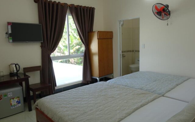 Huong Quang Guesthouse