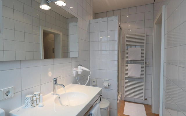 MOMA1890 Boutique Hotel