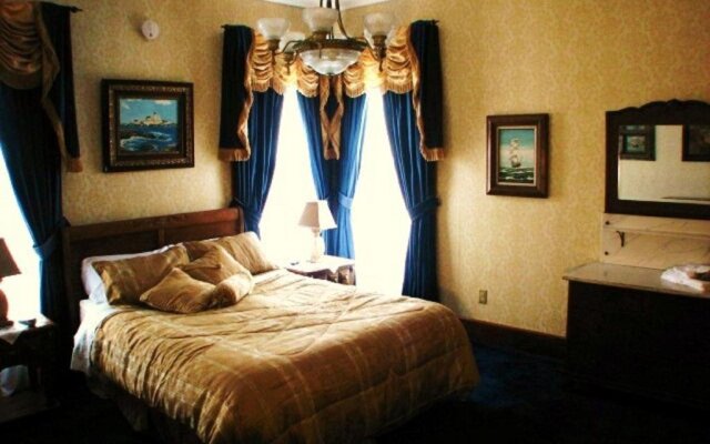 Herrold on Hill Bed and Breakfast