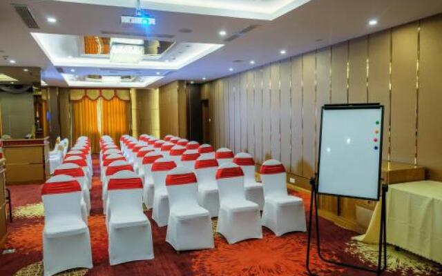 Ramada Encore Mandalay