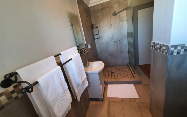 Alabaster Box B&B