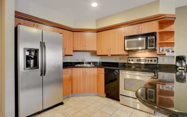 Sapphire Skyline Premium Suite