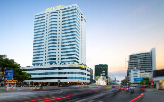 Muong Thanh Luxury Song Han Hotel