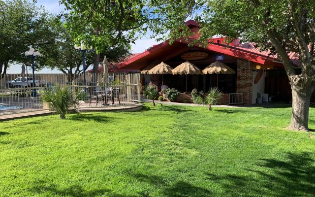 Best Western Swiss Clock Inn