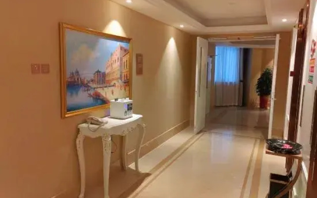 Vienna Hotel (Jiangyin Fuqian Road Branch)
