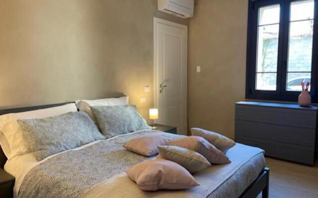 Dépendance La Corte