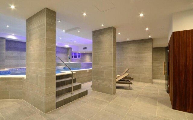 Apartel Park Osejava