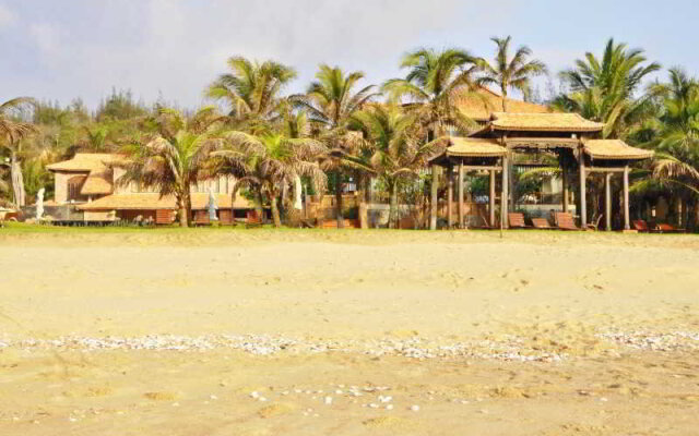 Sandhills Beach Resort & Spa