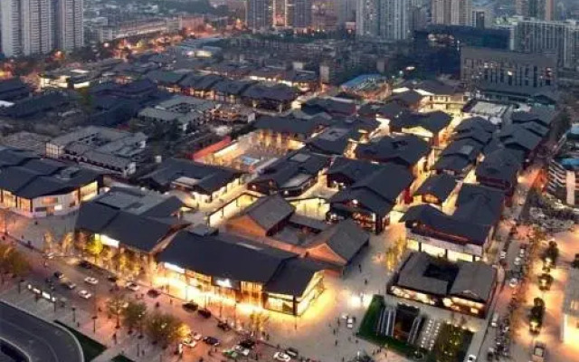 Fengxiang Yaju Hotel