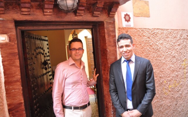 Cozy Room in the Heart of Ancient Medina Riad
