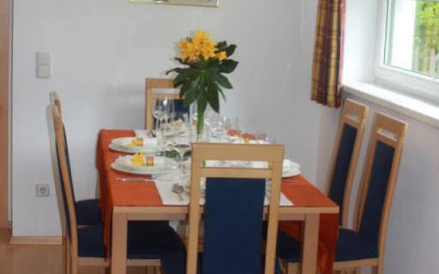 Ferienwohnung & Zimmer Berger
