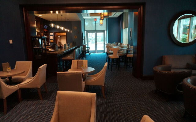 Luxury Suites International At The Signature