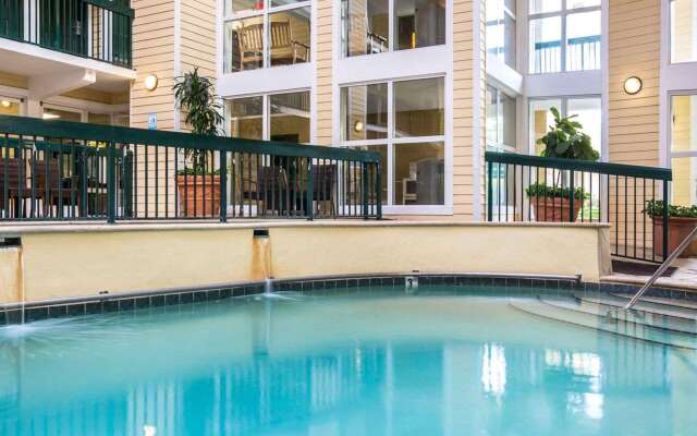 Econo Lodge Pigeon Forge Riverside